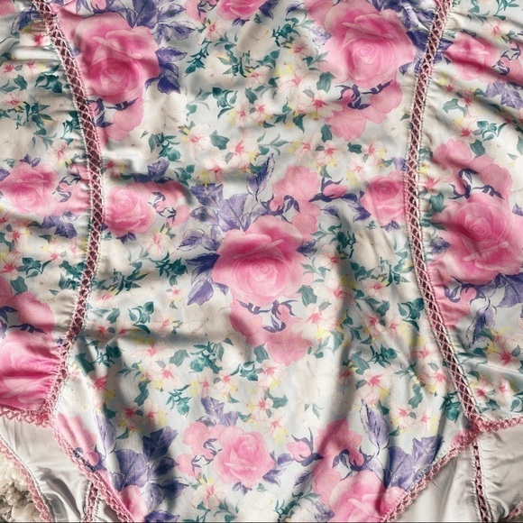 LoveShackFancy NWT Mikkel One Piece PRIMROSE PINKBERRY Swimsuit Size Large - Picture 13 of 16